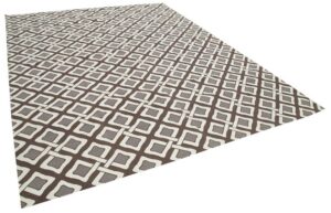 brown and white checkered rug