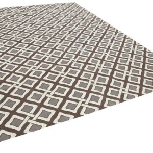 brown and white checkered rug