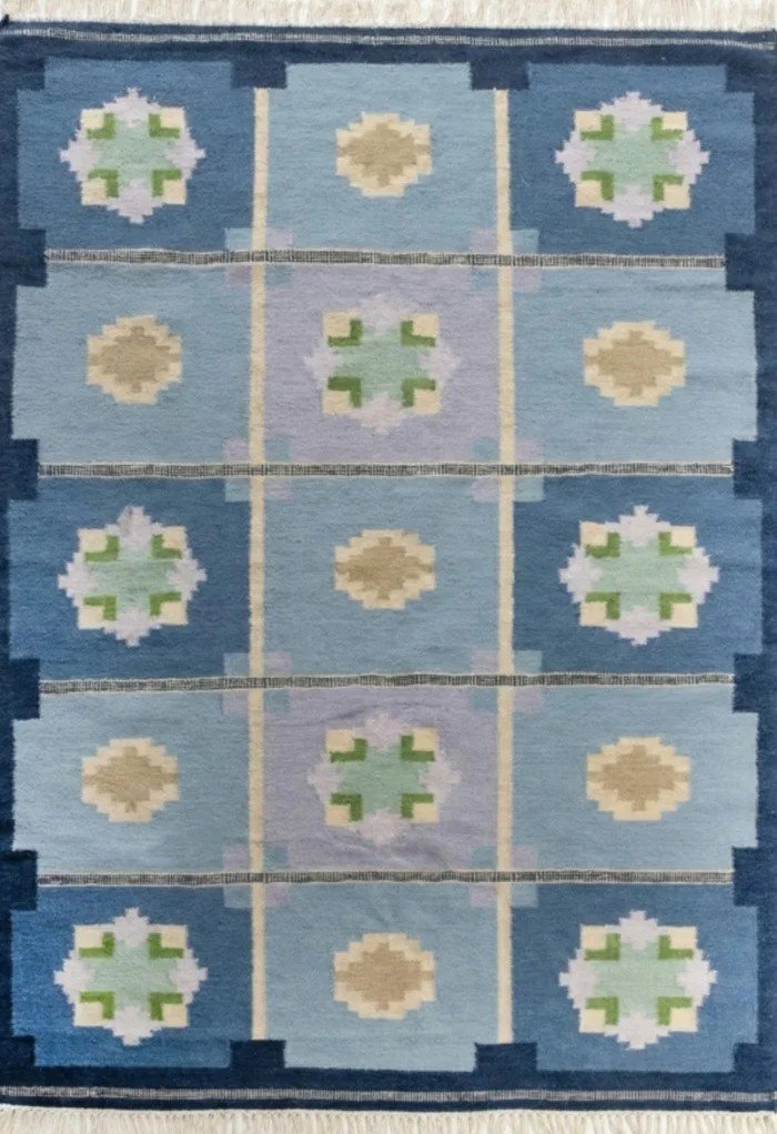 Custom Blue Wool Kilim Rug, Handwoven Geometric Flatweave Carpet for Living Room, Bedroom & Hallway