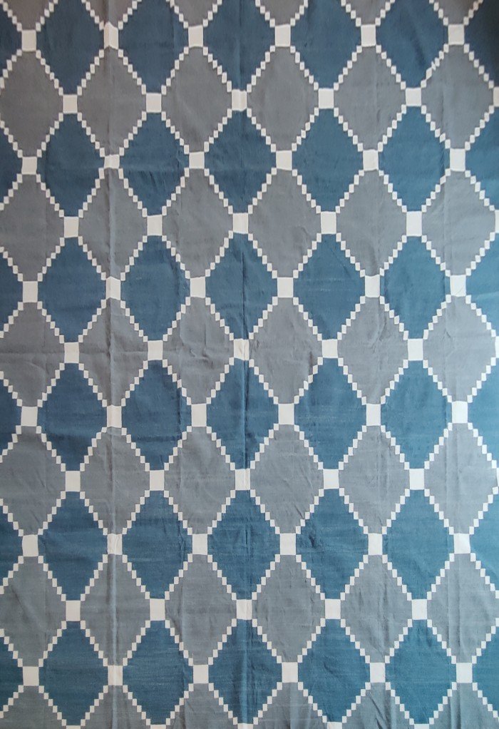 Premium Handwoven Cotton Flat Weave Rug – Durable Geometric Area Rug in Blue & Gray