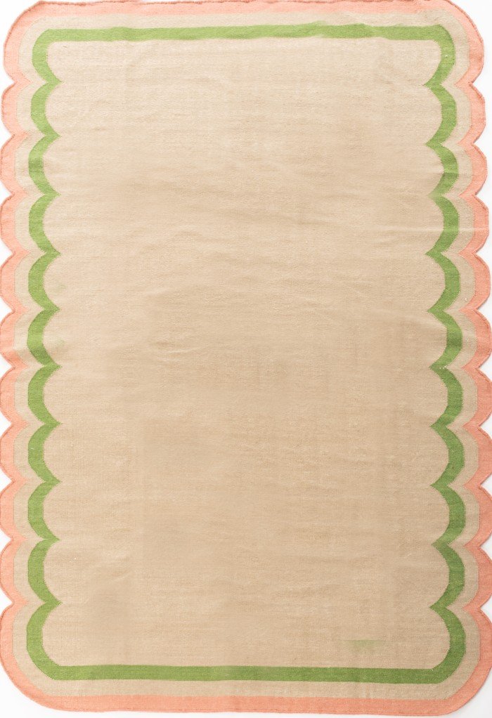 5×8 Beige and Green Wavy Edge Wool Kilim Area Rug – Rectangular Scalloped Flatweave for Kids Room & Home Office