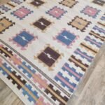 Handwoven Wool Flatweave Area Rug, Pastel Geometric Tribal Kilim Rug, Boho Cotton Wool Blend Dhurrie for Living Room or Bedroom view 9